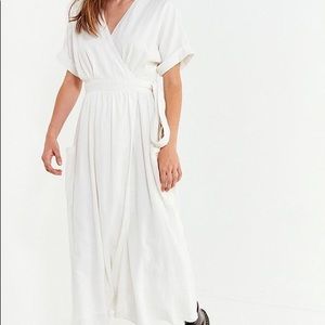 UO Gabrielle Linen Midi Dress | NWOT